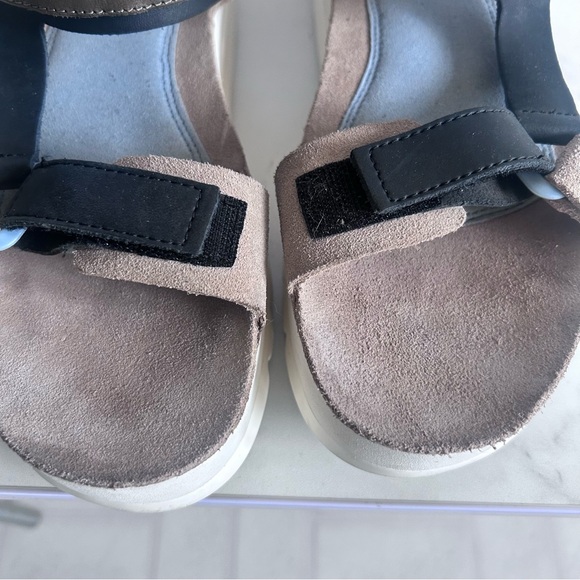 Camper Oruga Up Black Taupe Sandals Women Size 10 - Picture 11 of 15